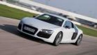 7 سيارات رياضية خارقة بأسعار مغرية