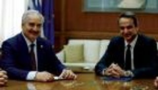 اليونان: انتهاكات تركيا لحظر الأسلحة على ليبيا يتطلب ردا