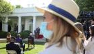 كورونا يخترق الدائرة الضيقة في البيت الأبيض