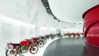 عبر جوجل Maps.. جولات افتراضية في متاحف الدراجات النارية