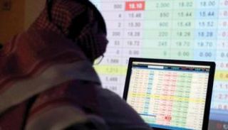 البورصة السعودية تقفز بدعم تخفيضات النفط