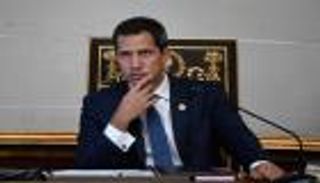 استقالة 2 من مستشاري جوايدو على خلفية اتهامات بمحاولة "غزو" فنزويلا