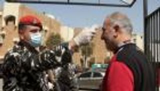 إغلاق كامل للبنان 4 أيام لاحتواء كورونا.. والحكومة تحذر