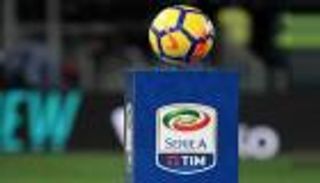 صراعات خلف الكواليس تهدد عودة الدوري الإيطالي