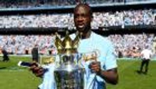 من مسح الأحذية لجمع الكؤوس.. 6 محطات في حياة يايا توريه