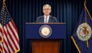 هبوط أسعار الدولار والذهب قبل "الخطاب المرتقب"