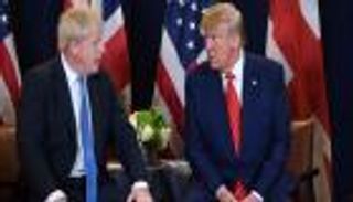 من أجل عيون "التجارة".. تنازل كبير من بريطانيا لصادرات أمريكا الزراعية