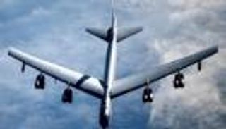 قاذفات نووية أمريكية تتجه لأوروبا في استعراض للقوة