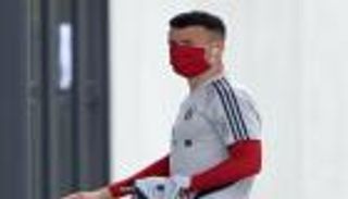 ليلة عودة البوندسليجا.. حسرة وعزل مفاجئ ونزع للكمامات