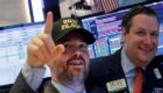 آمال التعافي الاقتصادي تقفز بالأسهم الأمريكية