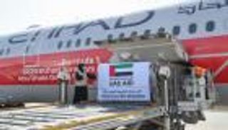 مساعدات طبية إماراتية إلى ألبانيا لمكافحة كورونا