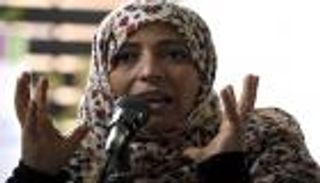 كرمان وقرار الـ"فيسبوك".. تسونامي الغضب يحاصر أفعى الإخوان