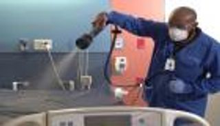 مادة تطهر الأسطح من كورونا 90 يوما.. سلاح جديد لمكافحته