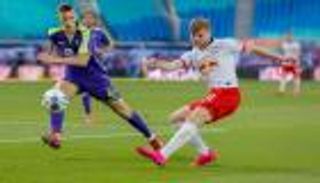 نتائج مباريات اليوم.. 16 هدفا تعيد الحياة للدوري الألماني