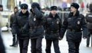 الأمن الروسي يكشف سلسلة تهديدات بالقنابل لعيادات ومطار بموسكو