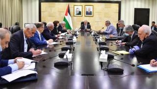 مداولات حكومية سبقت القرار 