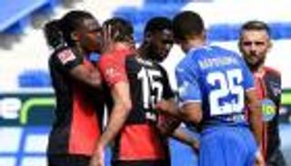 "نصيحة البوندسليجا" تؤجل أولى عقوبات كورونا