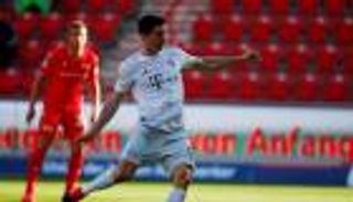 "ماكينة" ليفاندوفسكي.. صراع هدافي "البوندسليجا" يقترب من الحسم