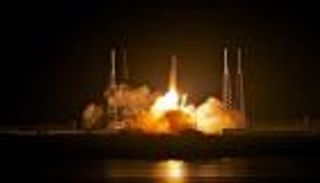 سلاح الجو الأمريكي يطلق طائرة بدون طيار لتجارب فضائية