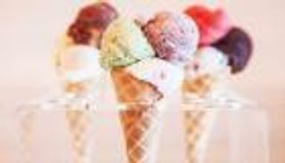 قناع خاص لتناول الآيس كريم.. من أجل "بوظة" آمنة