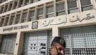 تهمة "تلاعب بسعر الصرف" تهز المركزي اللبناني