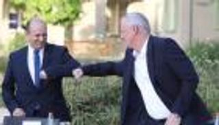 وزير دفاع إسرائيل السابق: إيران بدأت الانسحاب من سوريا