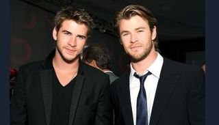 ليام هيمسورث وشقيقه كريس