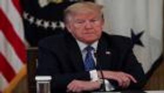 حرب الماشية.. فصل جديد من صراعات ترامب التجارية