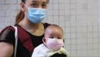 مصابو كورونا ينقلون العدوى إلى بيئاتهم قبل ظهور الأعراض