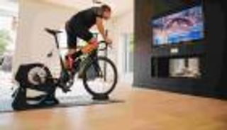 بمبادرات ملهمة.. الرياضة الإماراتية تكافح فيروس كورونا