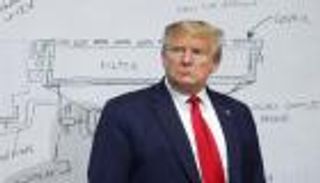 "الأماكن المفتوحة".. خطة ترامب لاستئناف التجمعات الانتخابية