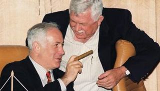 ملفات الفساد تلاحق نتنياهو