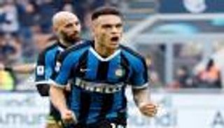 برشلونة ينهي صفقة مارتينيز "عمليا" 