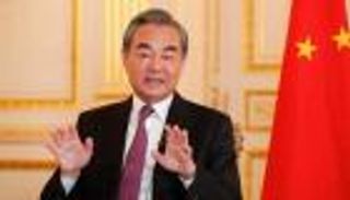 بكين تحذر: نقترب من حافة حرب باردة جديدة مع واشنطن