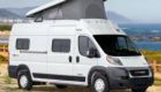 استعدادا لموسم التخييم.. كيف تفحص سيارتك الكارافان جيدا؟