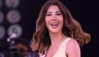 نانسي عجرم تغني للأمل وفنان العرب يقاوم الاكتئاب بالغناء.. حفلات العيد "أون لاين"