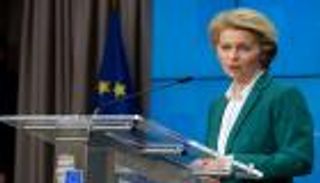 خطة النهوض الاقتصادي.. سيدة أوروبا القوية في مواجهة 4 دول