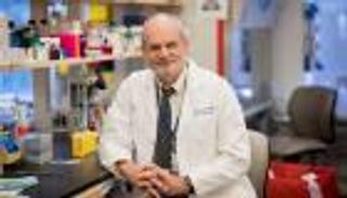 لتعايش آمن مع كورونا.. طبيب أمريكي يحدد 4 أشياء