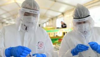 فحوصات كورونا في إسرائيل-أرشيفية