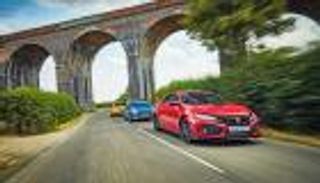 مقارنة بين ثلاثي الـ"هاتش باك".. Megane RS وCivic Type R وFiesta ST