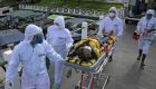 كورونا حول العالم.. ارتفاع للوفيات بأمريكا والبرازيل وتواصل إغلاق سانتياجو