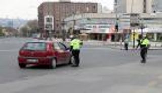 لمواجهة تفشي كورونا.. حظر تجول في 15 ولاية تركية