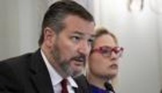 سيناتور أمريكي يدعو للتحقيق مع تويتر لانتهاكه عقوبات إيران