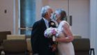 كورونا يفرض زواج "النظرة الواحدة".. لا وقت للتعارف