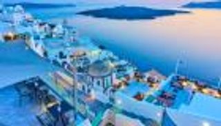 اليونان تفتح أبوابها للسياح الأجانب وتستثني هذه الدولة