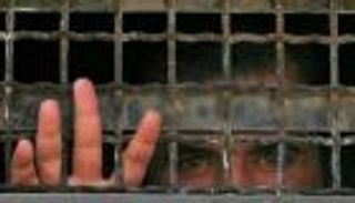 الاحتلال يعتقل 800 فلسطيني منذ بدء تفشي كورونا