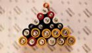 بطاريات تغذي النباتات.. سر أسترالي لحماية البيئة