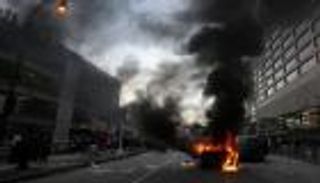 حظر تجول في عدة مدن أمريكية لاحتواء الشغب بعد وفاة جورج لويد