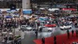 خلال الأيام الحارة.. نصائح هامة للحفاظ على محرك سيارتك