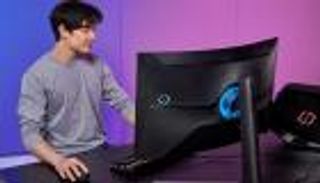 سامسونج تطلق أول شاشة ألعاب بمعدل انحناء قياسي